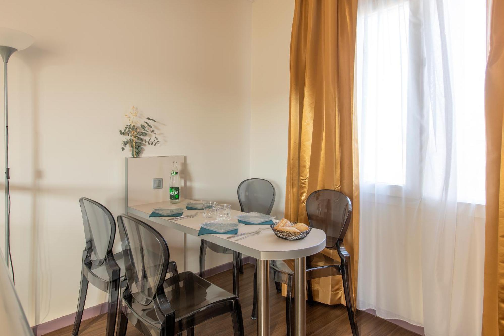 Hotel Arles Plaza Eksteriør billede